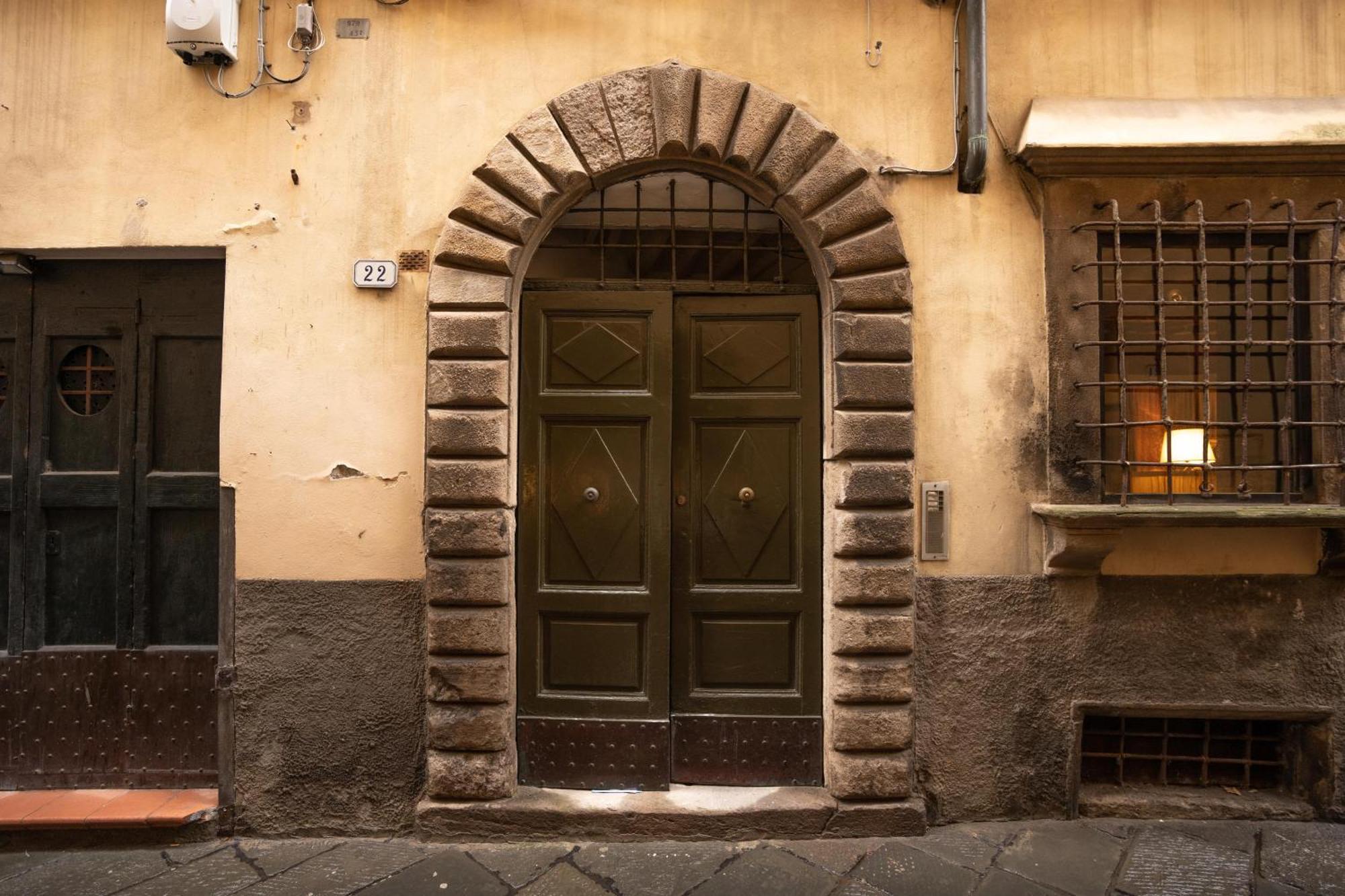 Il Gallo - Charming Apartment In Lucca Heart Exterior foto